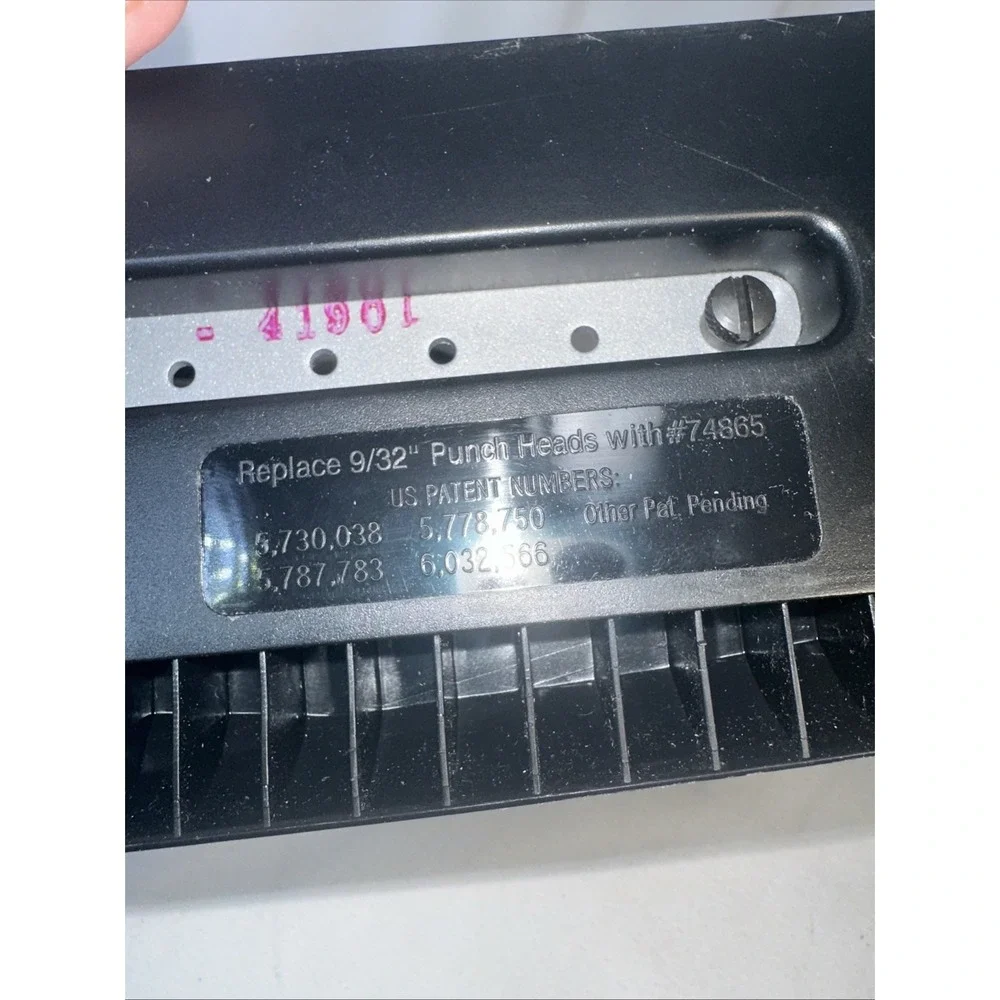 Swingline Hole Punch Model 74030/31/32 Heavy Duty Cuts through 20 Sheets
